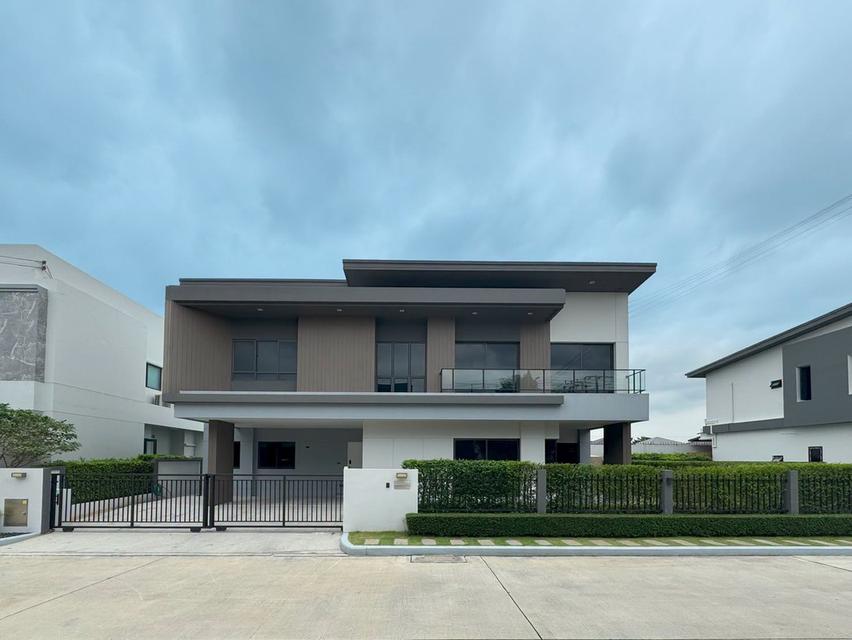 Single House for Sale, Venue Id Motorway Rama 9 3