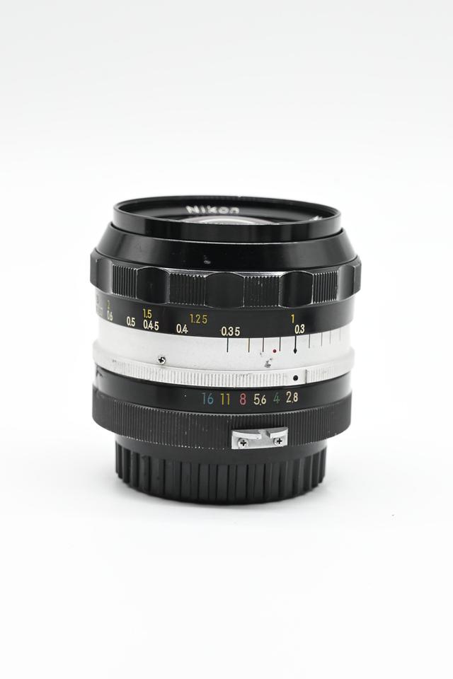 เลนส์มือหมุน Wide นิคอน Nikkor 24 mm f2.8 Nikkor N-C