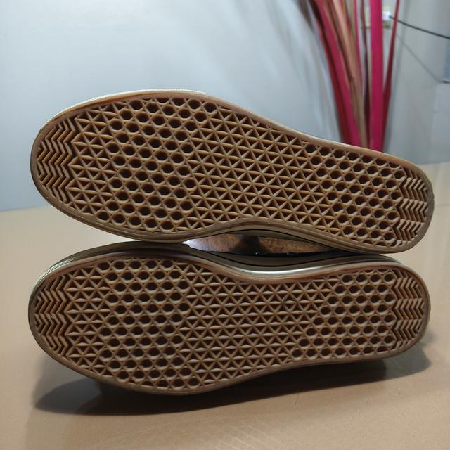 Pose GanchYtyle: Ganch Size 41/26 cm⭐⭐⭐⭐ Pre-owned/ Great Condition🔥 Price : 590฿ รูปที่ 5