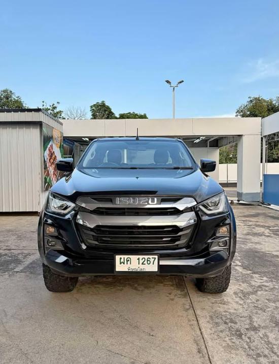  Isuzu D-max วีครอส