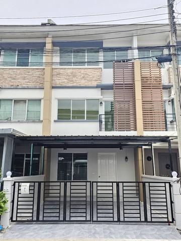 SALE Townhouse ทาวน์พลัส เกษตร-นวมินทร์ (คลองลำเจียก) คุยถูกคอมีราคาพิเศษ 1