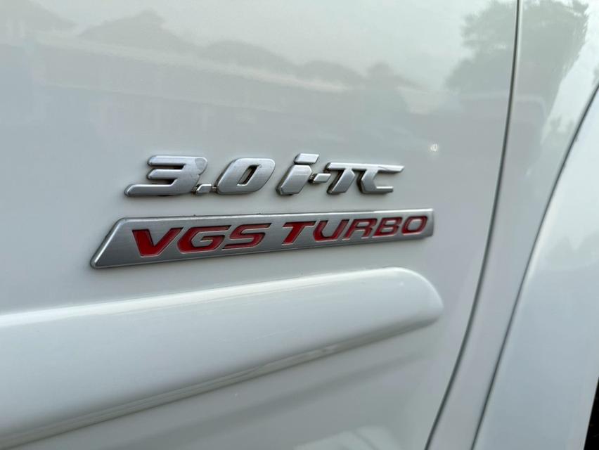 ISUZU MU-7 3.0 i-TEQ 2WD รองท็อป มือเดียวป้ายแดง 15