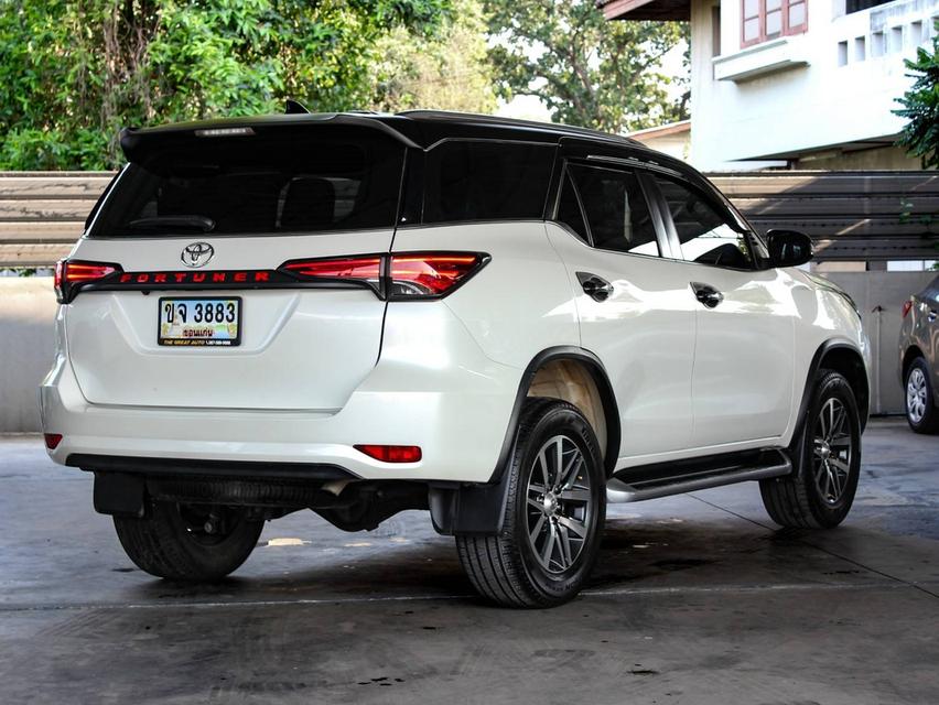 ขาย Toyota Fortuner 2.4V ปี20 5