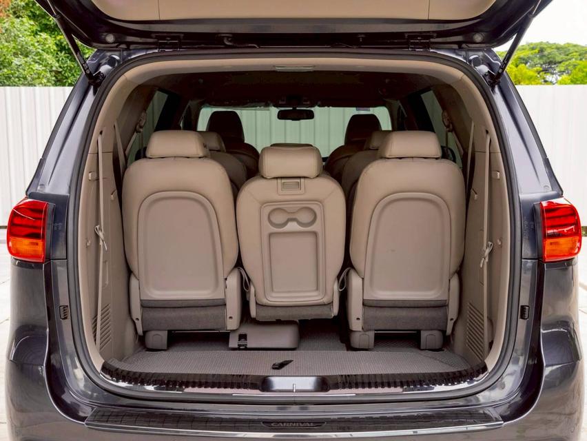Kia Grand Canival 2.2 Limited 2020 จด 2021 9