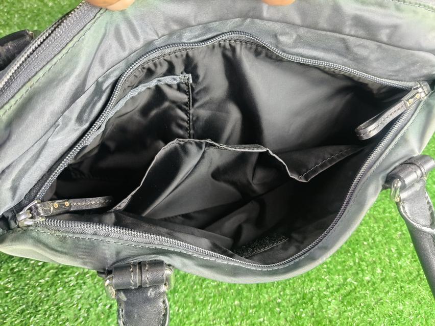 Tumi Voyageure Geneva Carry All 10