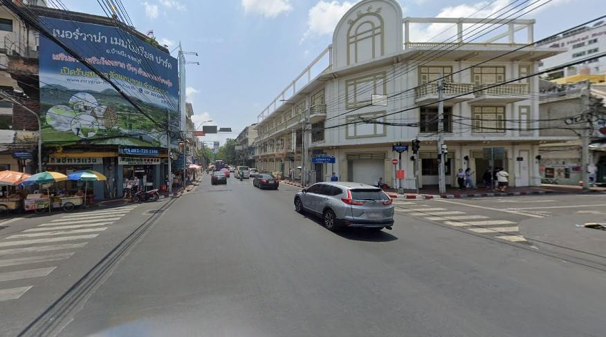 ขายที่ดินพร้อมสิ่งปลูกสร้าง ติดถนนมหาจักร ใจกลางสำเพ็งและเยาวราช ใกล้ MRT วัดมังกร 2