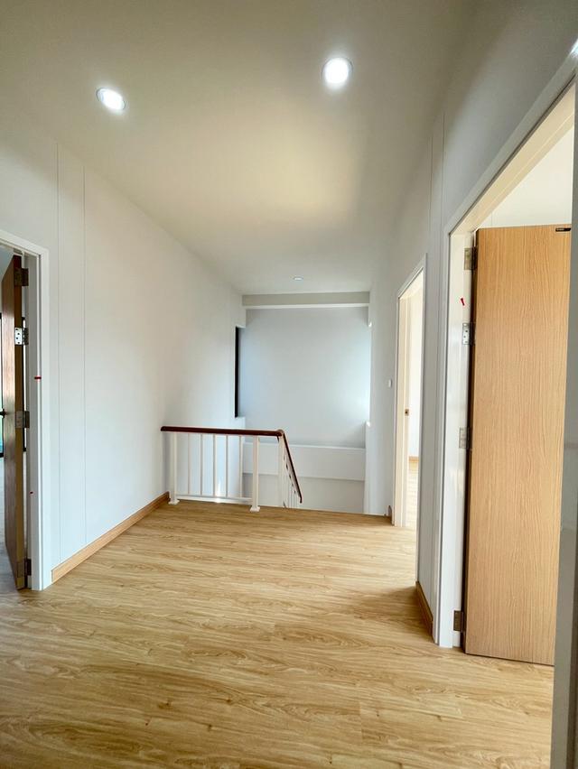 บ้านแฝดสองชั้น ทำเลห้วยวังนอง โครงการบ้านศิริทรัพย์ 2