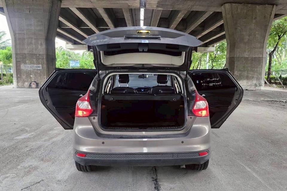 🔥ขายถูกมาก Ford Focus 1.6 Trend Hatchback AT ปี 2013 9