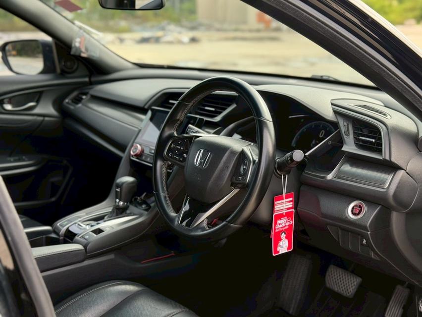 HONDA CIVIC FK  1.5 TURBO  สีดำ ปี 2017 16