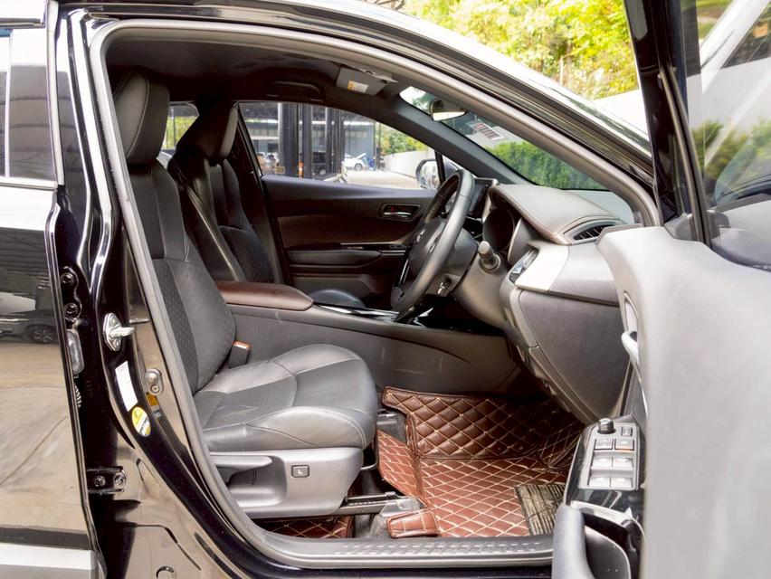 Toyota CHR 1.8Hybrid mid ปี19 12