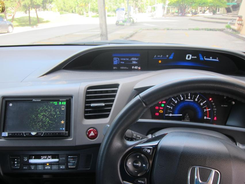 ขายรถยนต์ Honda Civic FB 2013 12