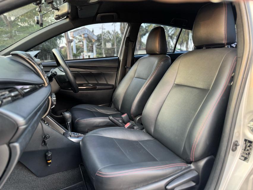 TOYOTA NEW YARIS  1.2E Y 2015 7