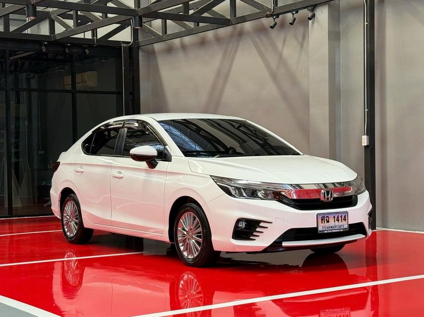 2023 HONDA CITY 1.0 V TURBO รถมือเดียวออกป้ายแดง สภาพป้ายแดง วิ่งน้อยเพียง 6X,XXX กม รถไม่เคยมีอุบัติเหตุครับ