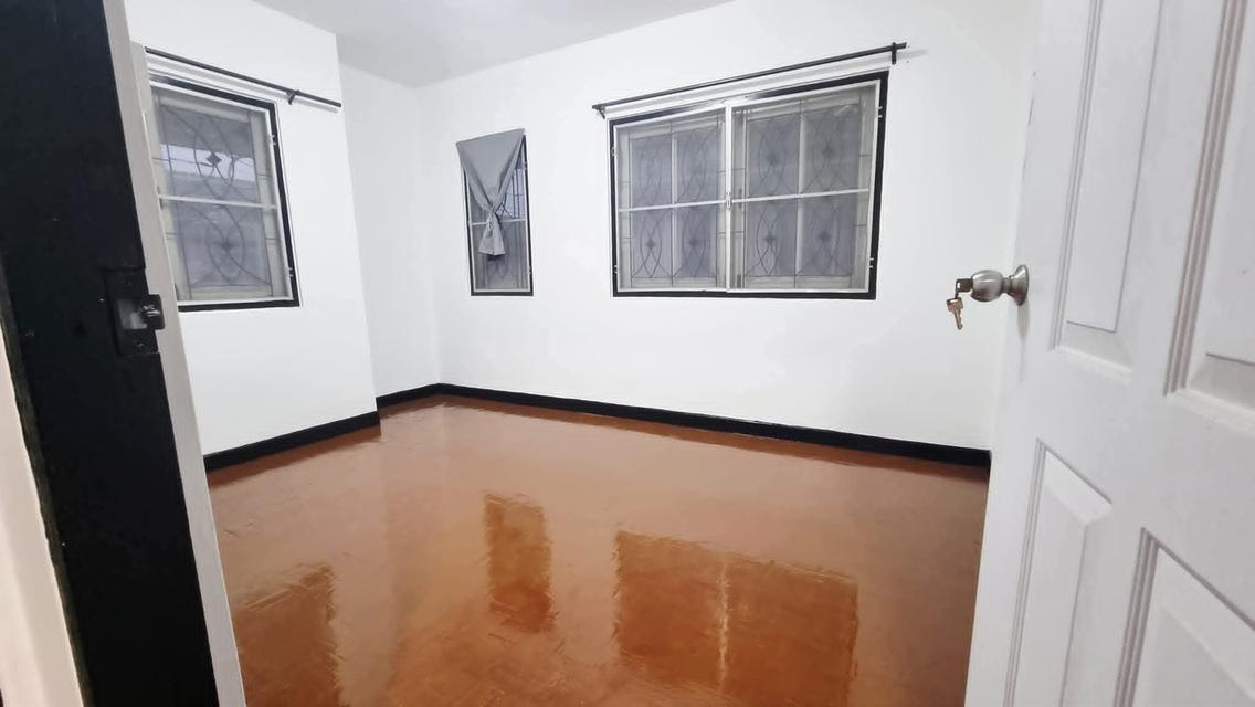 บ้านทาวน์เฮาส์ชั้น รับโปรดีๆ จาก ธอส ดอกเบี้ยถูกสุด 1.54% 🧡🎈  ขายต่ำกว่าประเมิน 2.19 แถมกู้เพิ่มได้อีก 200,000 บาท [ดันสูง 2.3++] 8