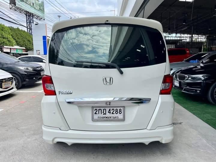 ขายด่วน Honda Freed 2