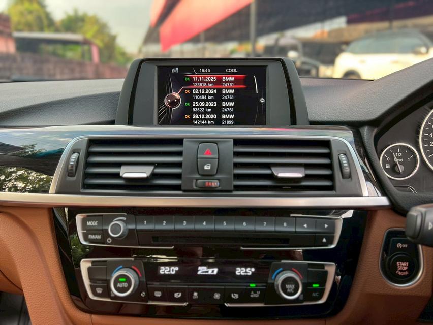 ปี 2016 BMW SERIES 3, 320d LUXURY เซอร์วิสศูนย์ BMW 15