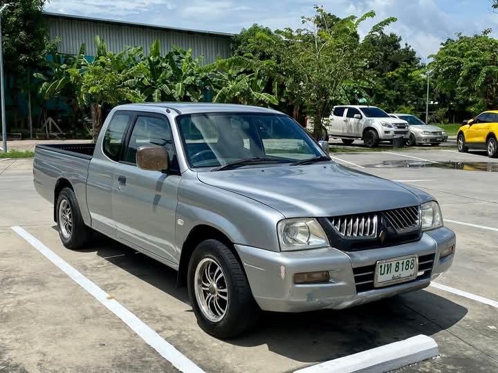 ปล่อยขายด่วน Mitsubishi L200-Strada 1