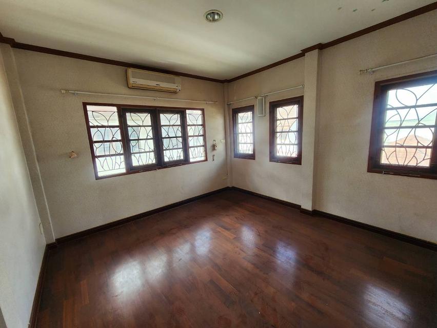 ขาย หมู่บ้านเมืองเอกโครงการ2 เนื่อที่ 165 ตร.ว ซอยพหลโยธิน87 7