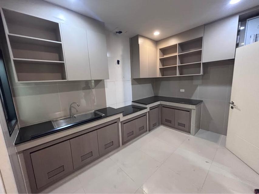 บ้านเดี่ยวให้เช่า ลำลูกกา คลอง 5 4ห้องนอน 6ห้องน้ำ 5