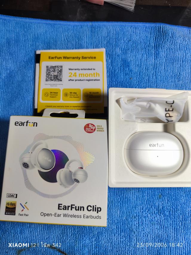 หูฟัง EarFun Clip สภาพใหม่แกะออกมาเพื่อรีวิวสินค้า แค่ครั้งเดียว สินค้าเหมือนของใหม่