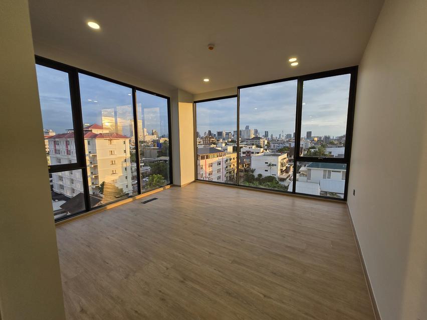 ขาย Penhouse Aritier 12