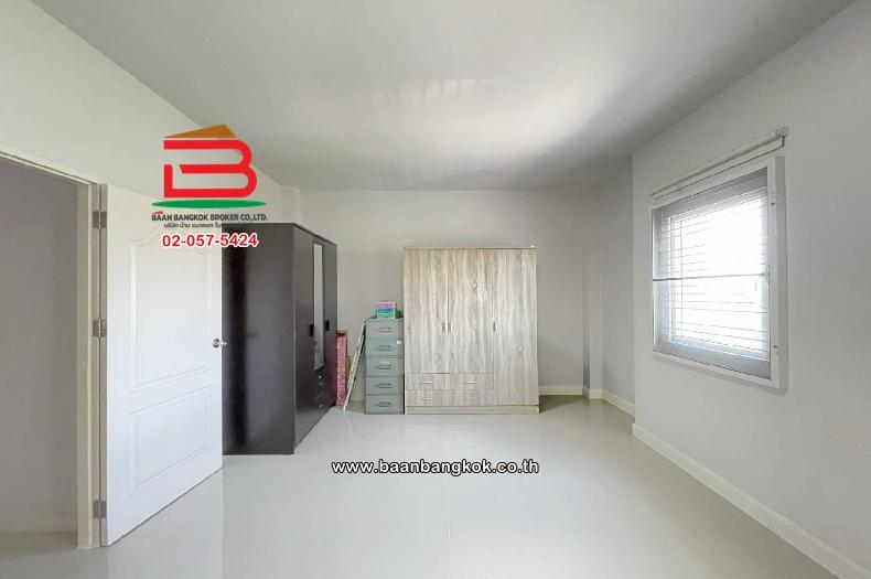 ทาวน์เฮาส์ หมู่บ้านบุณฑริก นิวสไตล์ เนื้อที่ 35.3 ตร.ว ใกล้ตลาดกลางลาดสวาย ตำบลลาดสวาย อำเภอลำลูกกา ปทุมธานี 6