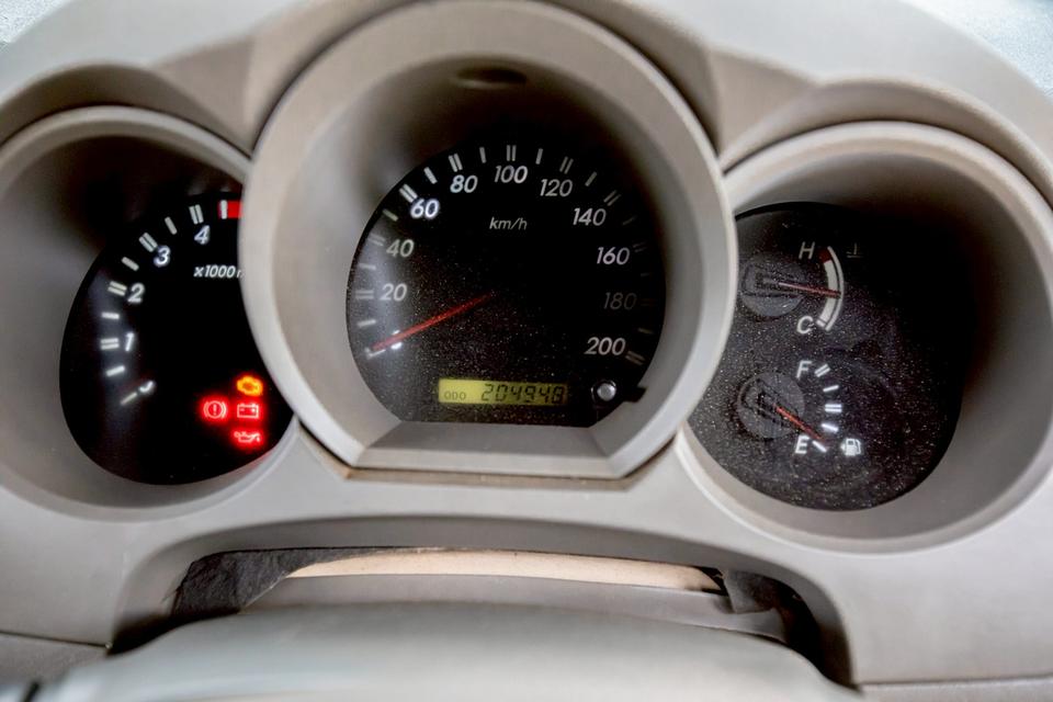Toyota Vigo Double Cab 4 ประตู 2.5E ดีเซล ปี 2010 สีเทา  17