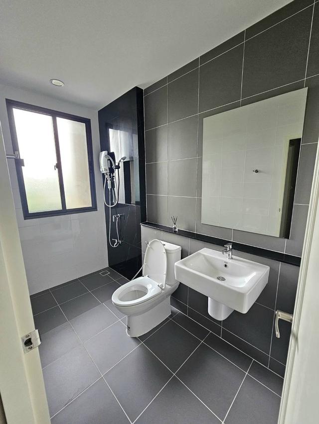 ให้เช่าทาวน์โฮม 3 ชั้น บ้านกลางเมือง พระราม 9 - กรุงเทพกรีฑา บ้านใหม่ 9