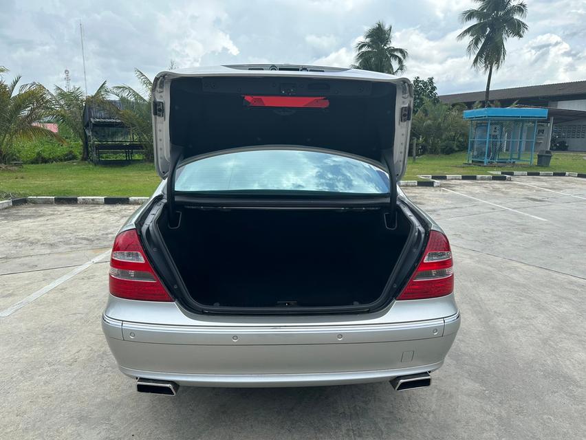 BENZ E240 W211 2.6 AVANTGARDE 16