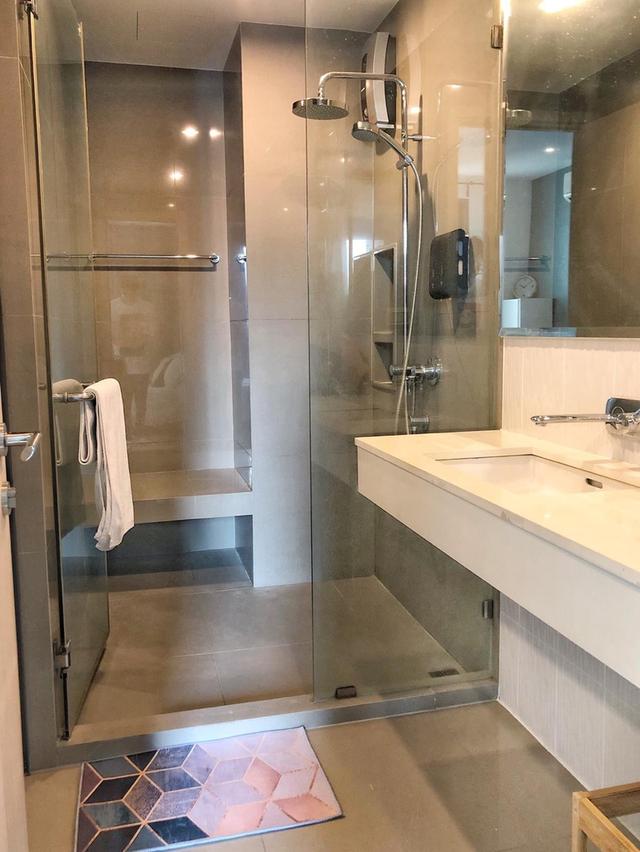 Rhythm Sukhumvit 42 Condominium 5