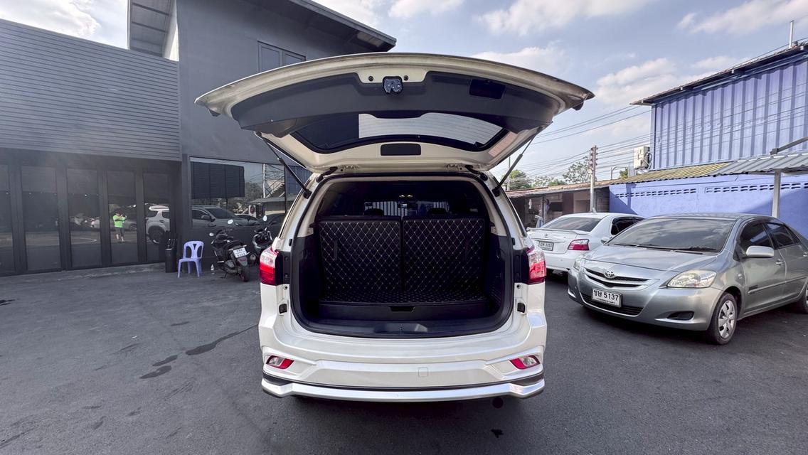 รหัสรถ TPV4947 :MUX The Iconic Pearl White (เจ้าของมือเดียว)ปี : 2018 8