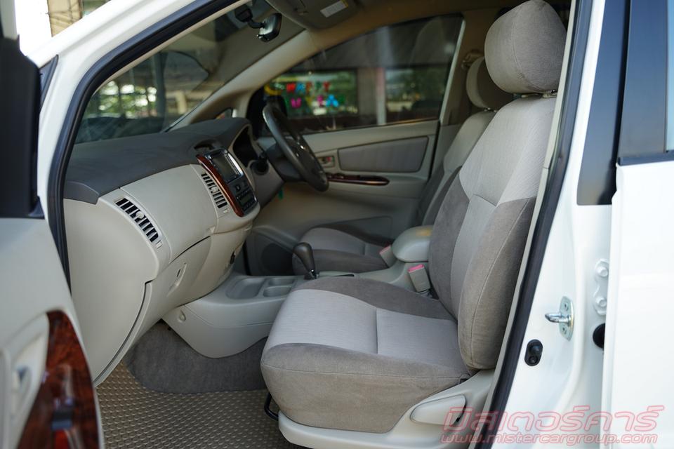 2013 TOYOTA INNOVA 2.0 G OPTION  ( 5532 ) 9