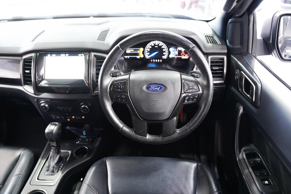 FORD EVEREST 2.0 TITANIUM+ AT ปี2019 สีดำ 12