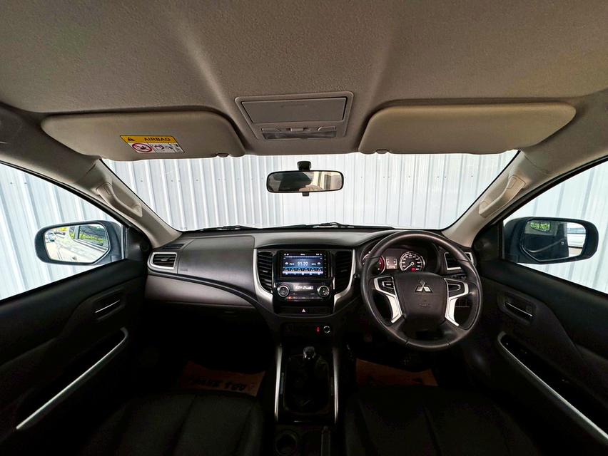 Mitsubishi TRITON 2.4 GLS PLUS CAB รุ่นรองท็อป ปี2017 ดีเซล เกียร์ธรรมดา รูปที่ 14