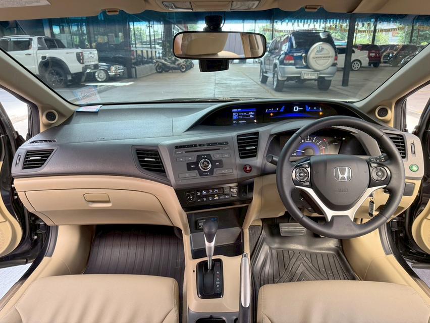 HONDA CIVIC FB 1.8 EL ปี2013ออพชั่นแน่นเต็มคัน ตัวท็อปสุดในรุ่น พร้อมใช้งาน 7