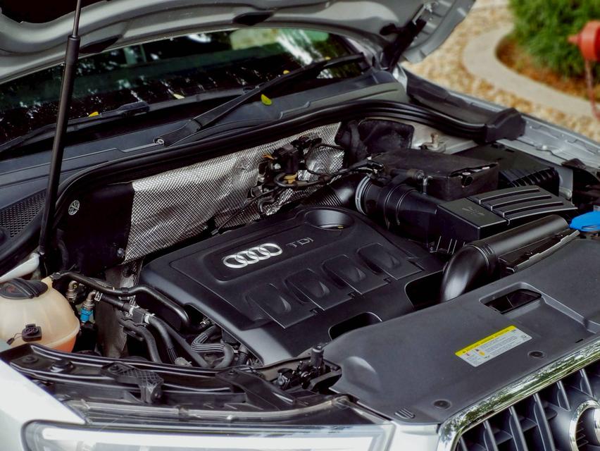 Audi Q3 2.0Tdi  ปี14  15