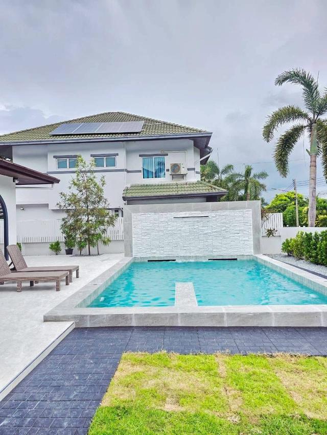 Selling Pattaya Pool Villa Green Field 2 14