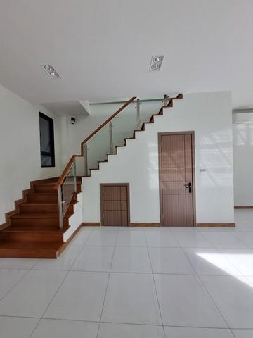 ให้เช่าโฮมออฟฟิศ 4 ชั้น 22.5 ตร.ว. JW Urban Home Office ) ถ.สรงประภา ใกล้ตลาดสี่มุมเมือง 3