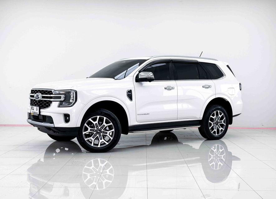 FORD EVEREST 2.0 BI-TURBO TITANIUM PLUS ปี2023 สีขาว รูปย่อยที่ 2