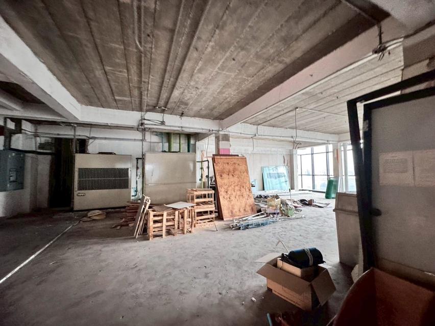 ให้เช่าอาคารพาณิชย์ ชั้น 4 อาคารโล่งสวย เหมาะทำธุรกิจ ติดถนนรามคำแหง (N.1922) 4