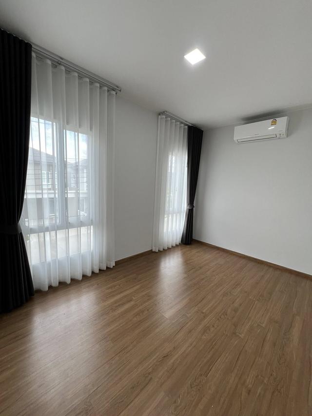 ขายบ้านแฝด Pleno Town สุขุมวิท–เทพารักษ์ อายุเพียง2ปี สภาพใหม่พร้อมอยู่ แต่งครบ 8