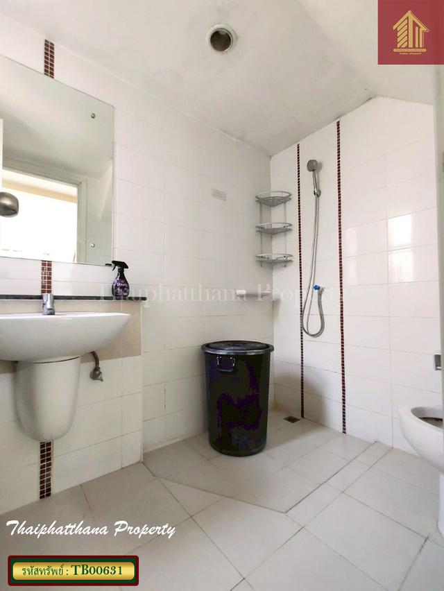 ภัสสร ไพร์ด ศรีนครินทร์-หนามแดง 15