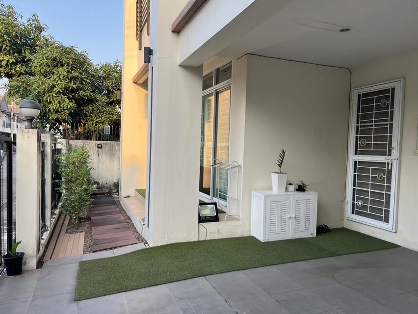 ขายบ้านแฝด หมู่บ้านชิชากร 2 ติดถนนกาญจนาภิเษก 3