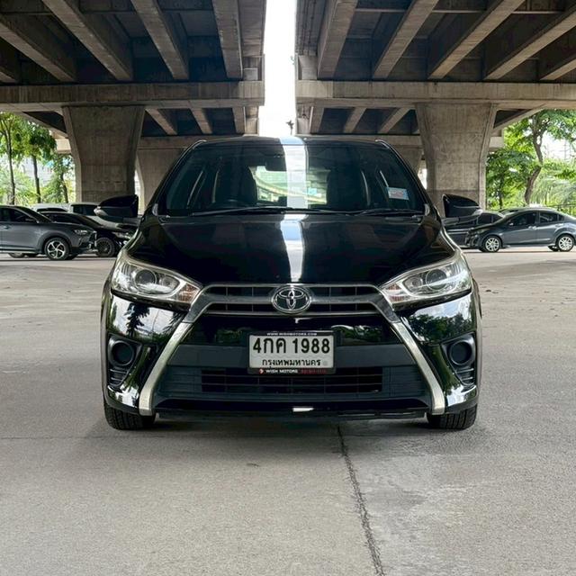 Toyota Yaris 1.2 G Hatchback AT ปี 2015 รถสวยมือเดียว รุ่นท๊อป