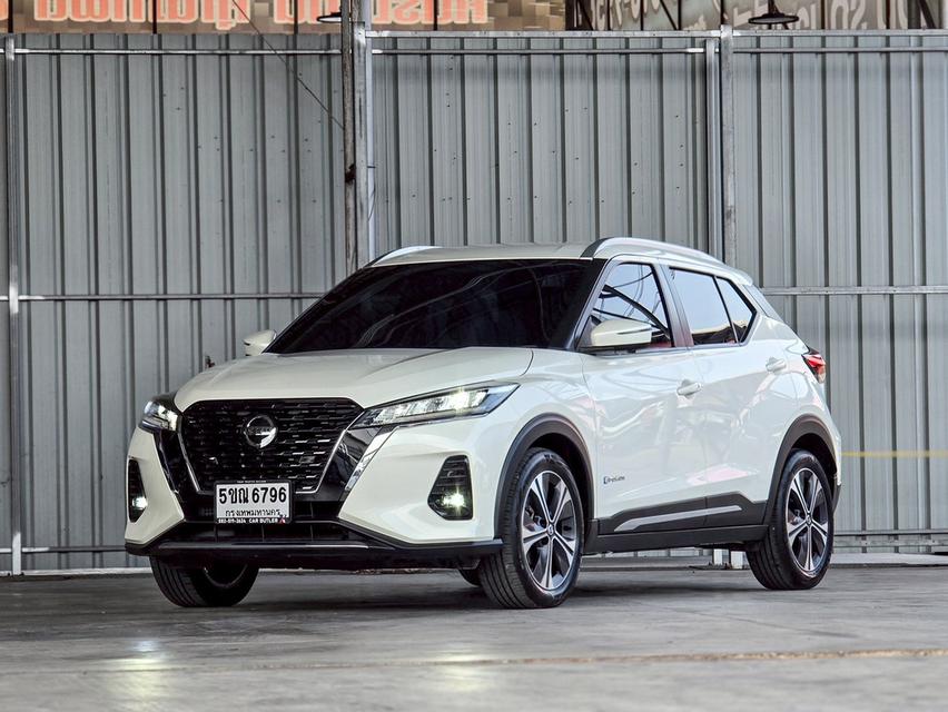 NISSAN KICKS 1.2V e-POWER ปี 2023 (จดปี 2024) ไมล์ 21,000 กม. โทร.092-263-9576 เอ๋