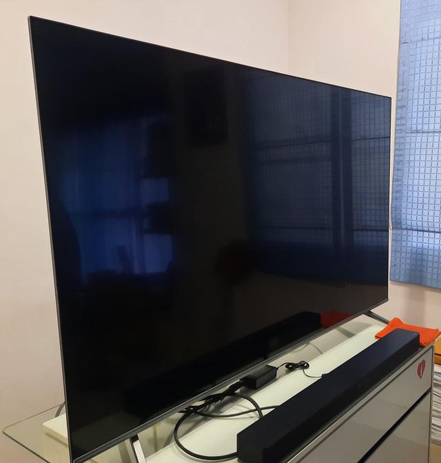 Hisense LED TV