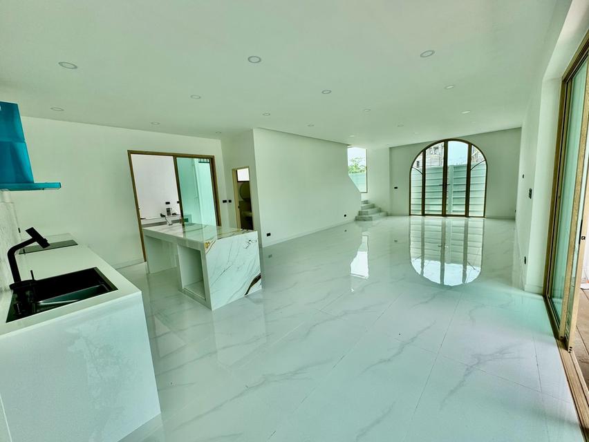 Brand New Pool Villa Pattaya For Sale  18