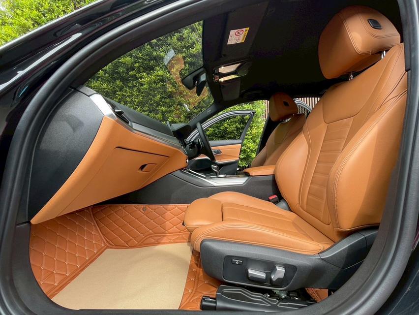 ขาย BMW 320d Msport ปี21 15