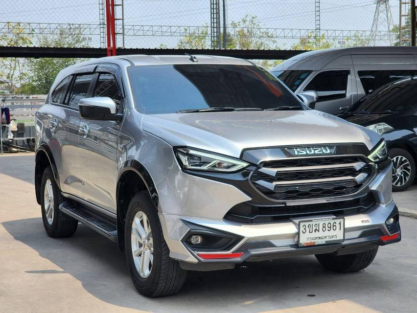 ขาย Isuzu MU-X 1.9Ddi Active ปี22 3