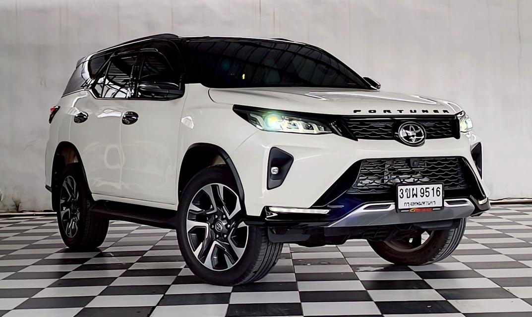 Toyota Legender 2.8 4WD ปี 2020จด2022 9